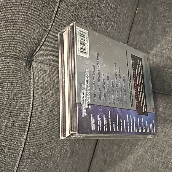 The Original Transformers - Season 1 (DVD, 2002) Collector Box Set NEW - SEALED - Picture 4 of 4